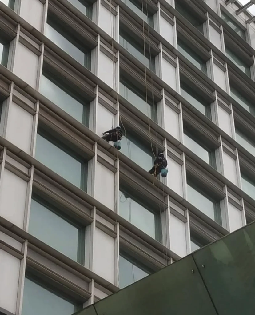 window cleaning melbourne